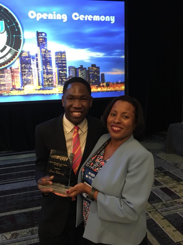 2018 NABJ Student Journalist of the Year Doni Holloway '18 with Associate Professor Trevy McDonald